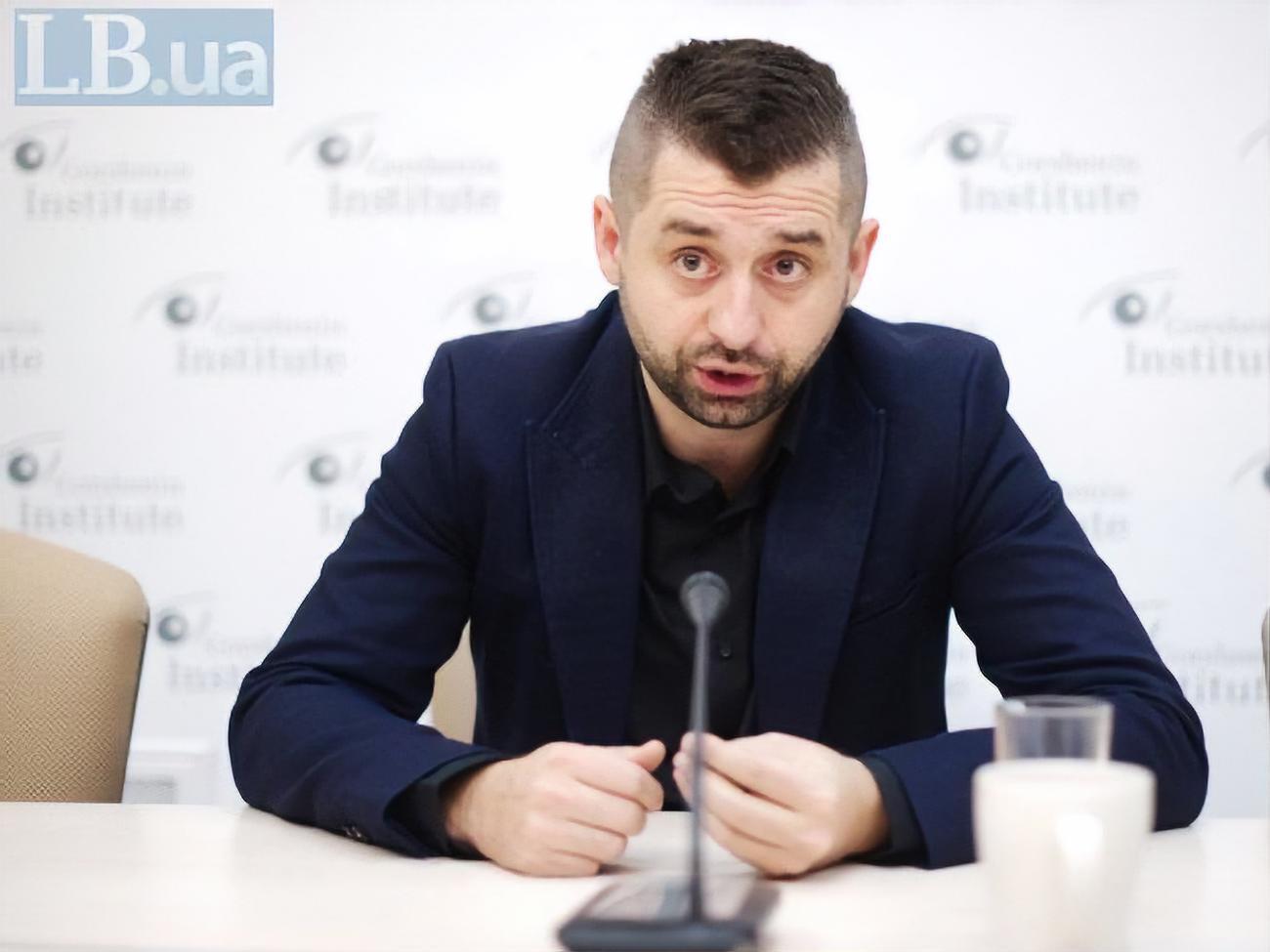 Арахамія: Ви ж бачите, що багато людей, які обурюються "формулою Штайнмаєра", її не читали