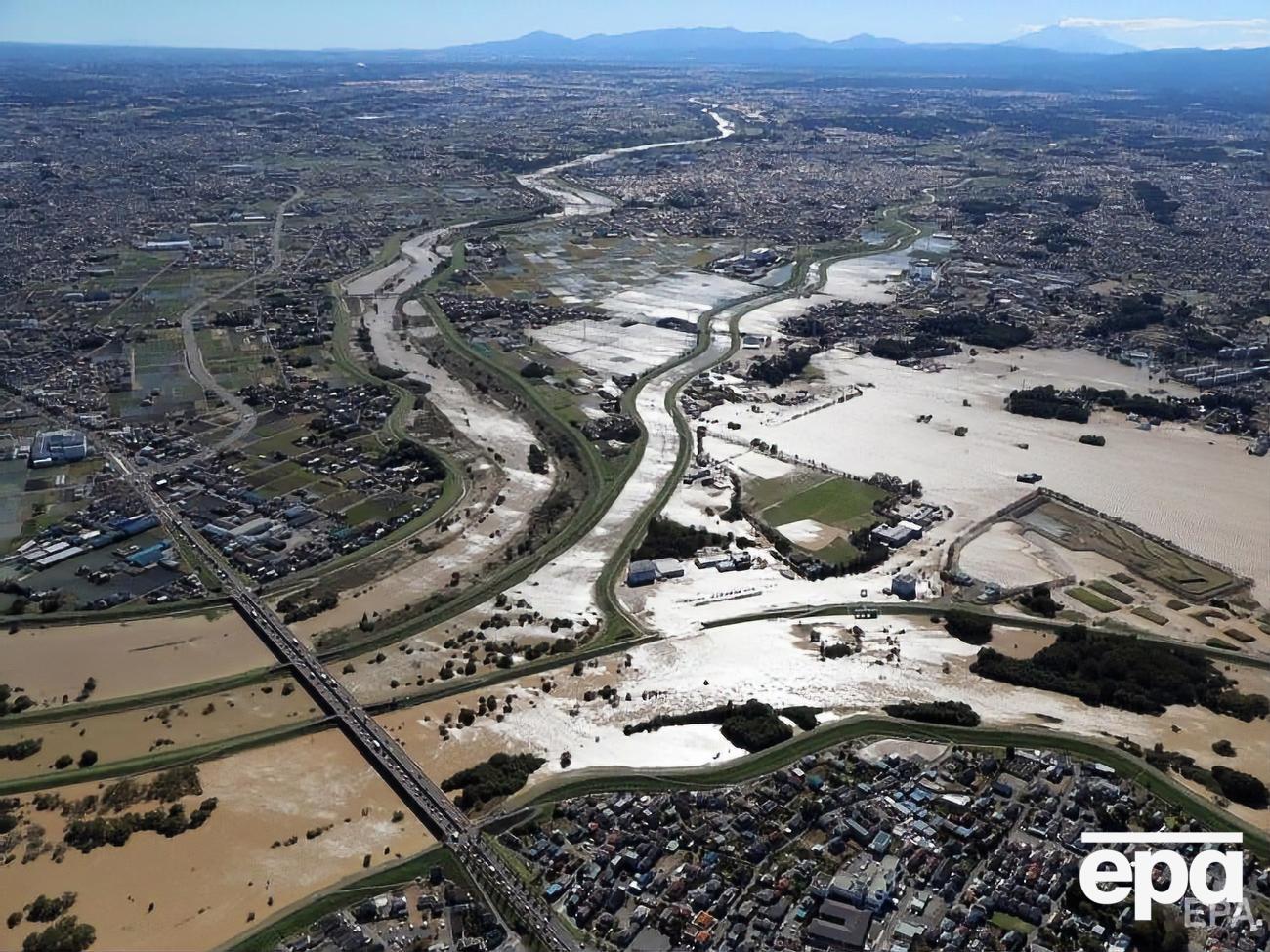 На Японию обрушился тайфун "Хагибис". Фоторепортаж