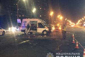 Аварія сталася приблизно о 21.30 13 жовтня на перехресті бульвару Перова та проспекту Ватутіна в Києві