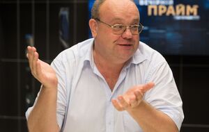 Содержание одного вице-президента Украинской ассоциации футбола Костюченко – это четыре сборные страны со всеми штабами