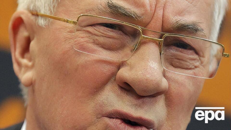 Азаров: Кров пролилася, тому що її пролили спеціально