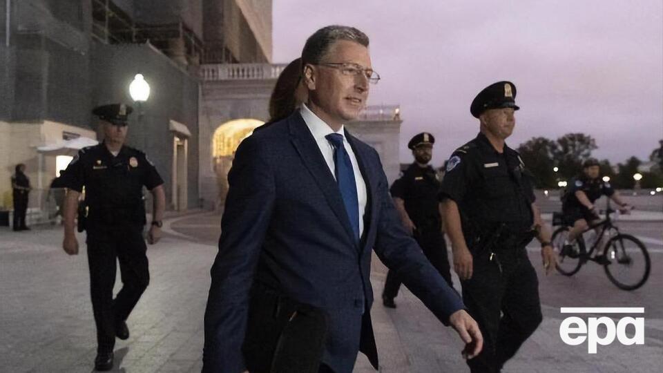 Волкер подав у відставку у вересні 2019 року