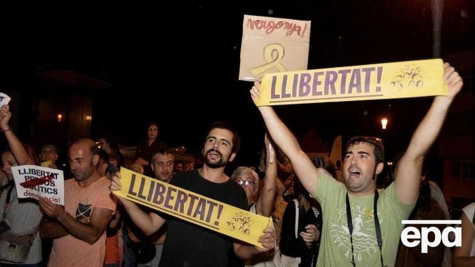 Протестувальники зібралися в центрі Барселони та в аеропорту