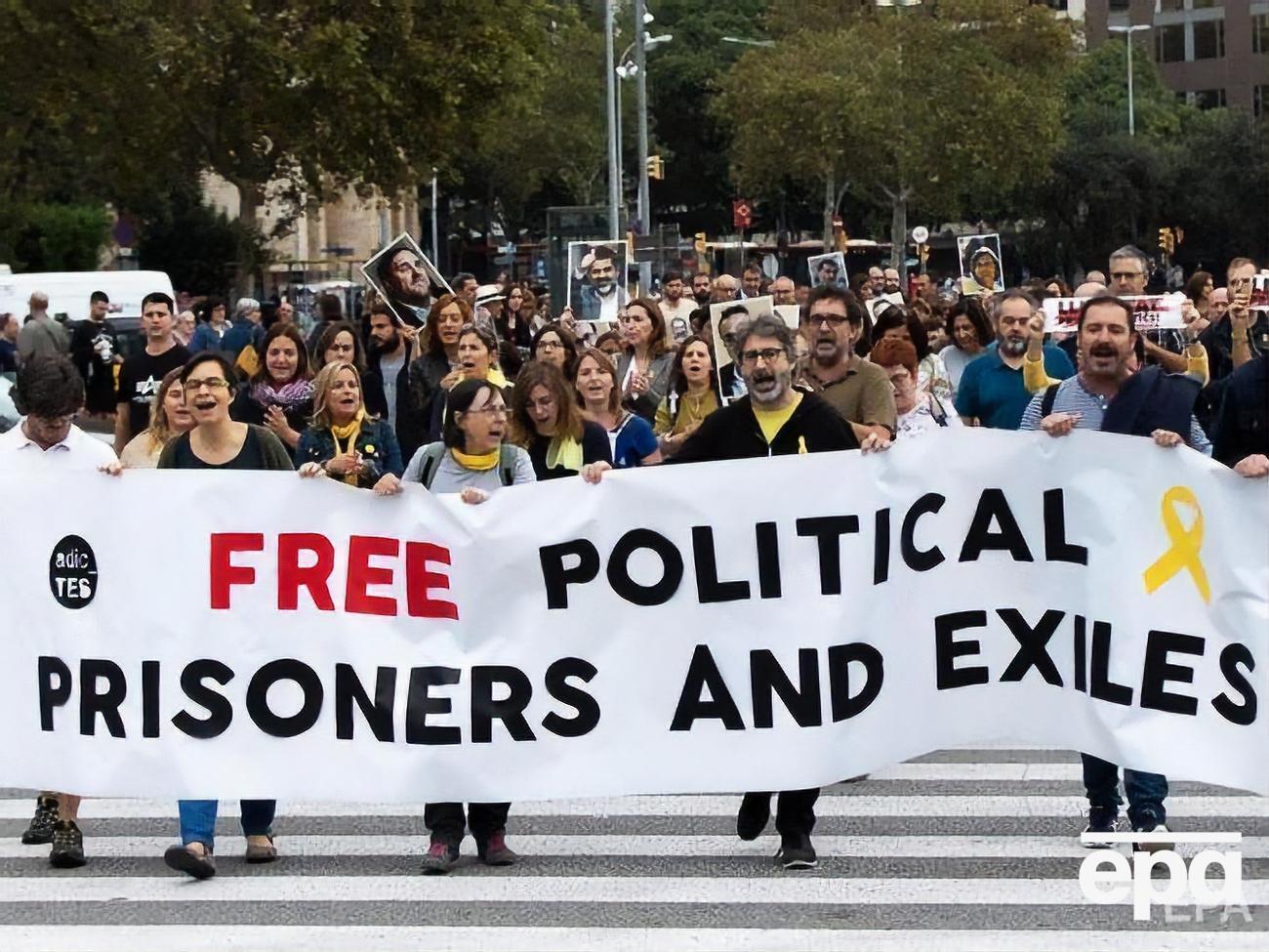 В Барселоне протестуют против отправки в тюрьму организаторов референдума о независимости