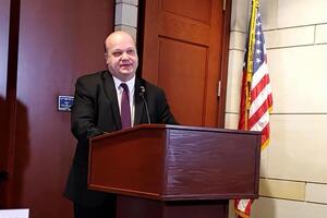 Чалий: Знаю точно: для того щоб дати згоду на публікацію розмови, треба спочатку з документів зняти всі грифи