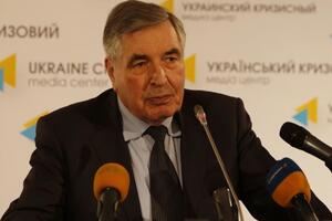 Козюбра: Ні президент, ні Верховна Рада тут не допоможуть