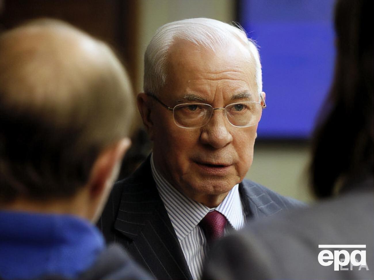 Після зміни влади у 2014 році залишив країну і зараз живе в Росії