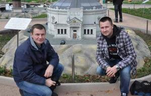 Владимир Дудка с сыном Ильей. Дудку-старшего задержали в оккупированном Севастополе в 2016 году