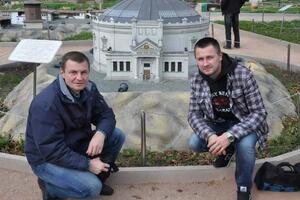 Владимир Дудка с сыном Ильей. Дудку-старшего задержали в оккупированном Севастополе в 2016 году