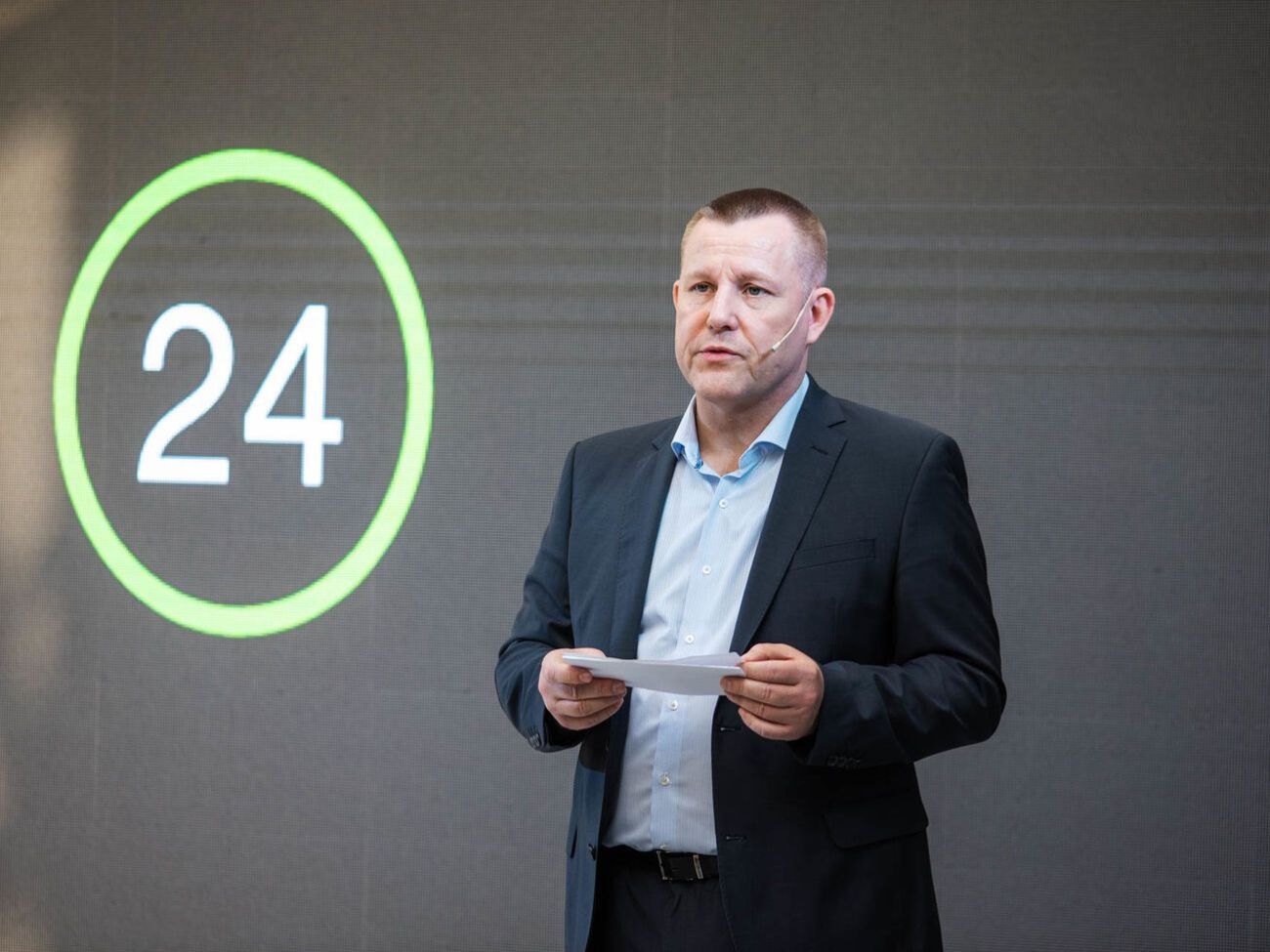 Крумханзл заявил, что у него нет доступа к гостайне