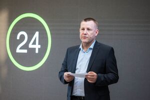 Крумханзл заявил, что у него нет доступа к гостайне