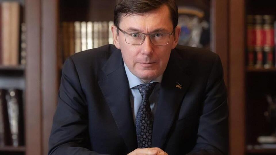 Луценко написал заявление об отставке 29 августа