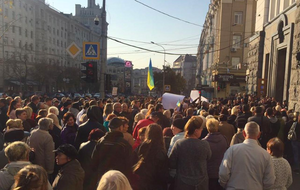 Активисты заявили, что, если депутаты горсовета разрешат строительство дороги, они будут требовать досрочных выборов