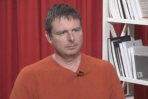 Дмитрий Марунич: У нас вообще есть премьер-министр? Министр энергетики? Они способны вести независимую политику? Или только по указке Коломойского могут работать?