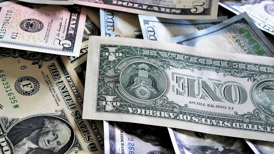 НБУ установил курс валют на 17 октября