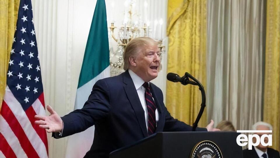 Трамп: Або в Пелосі щось негаразд із головою, або вона не любить нашої великої країни