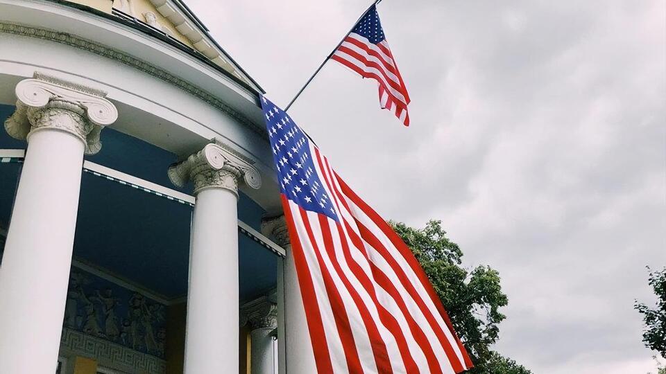 У посольстві США заявили, що попереджали про планову поїздку своїх співробітників