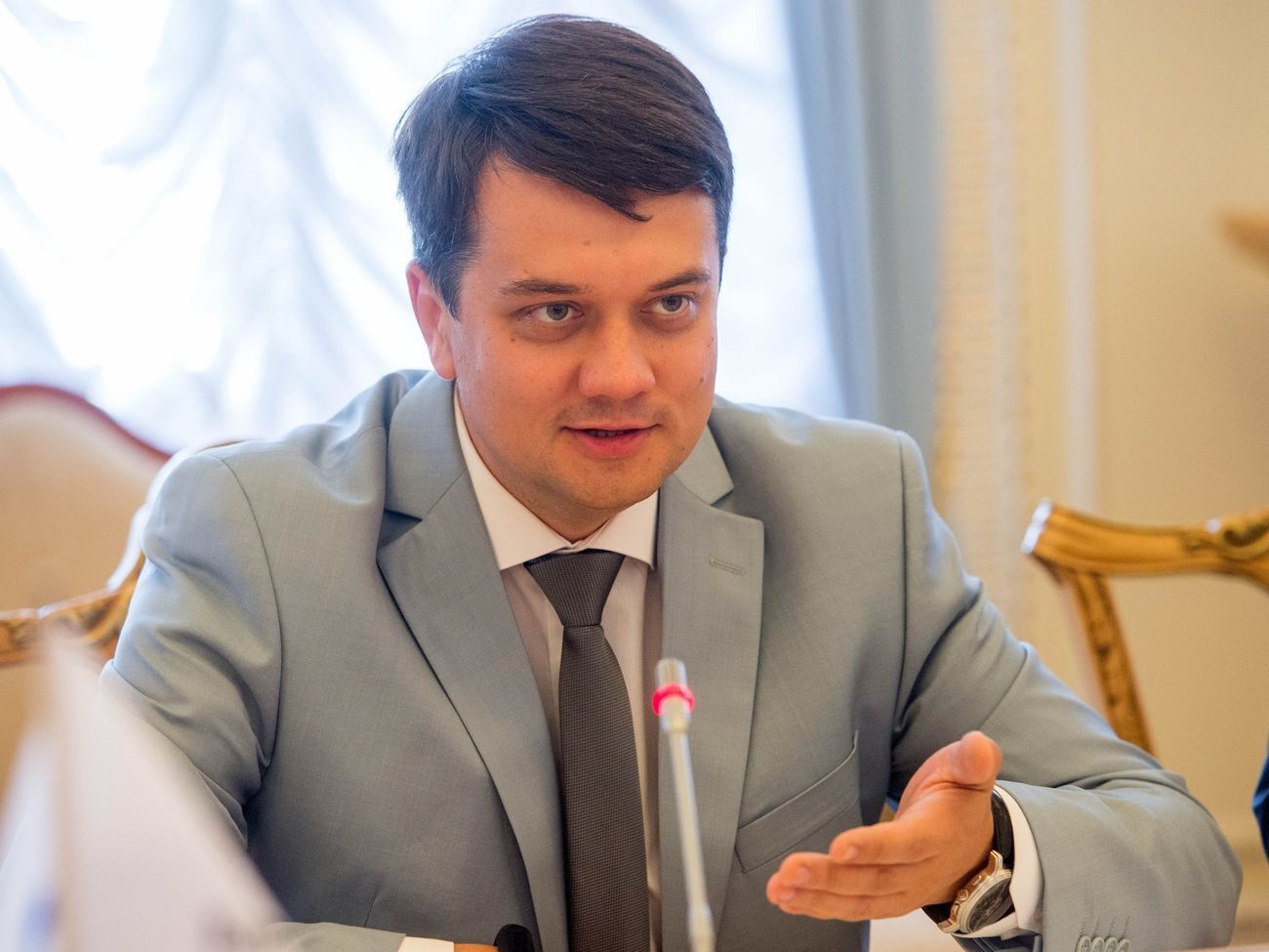 Разумков выразил разочарование случаями кнопкодавства