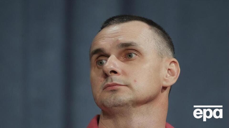 Сенцов (на фото) заявил, что обязательно напишет Путину после приговора