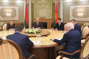 Лукашенко: Ми маємо співпрацювати з РФ