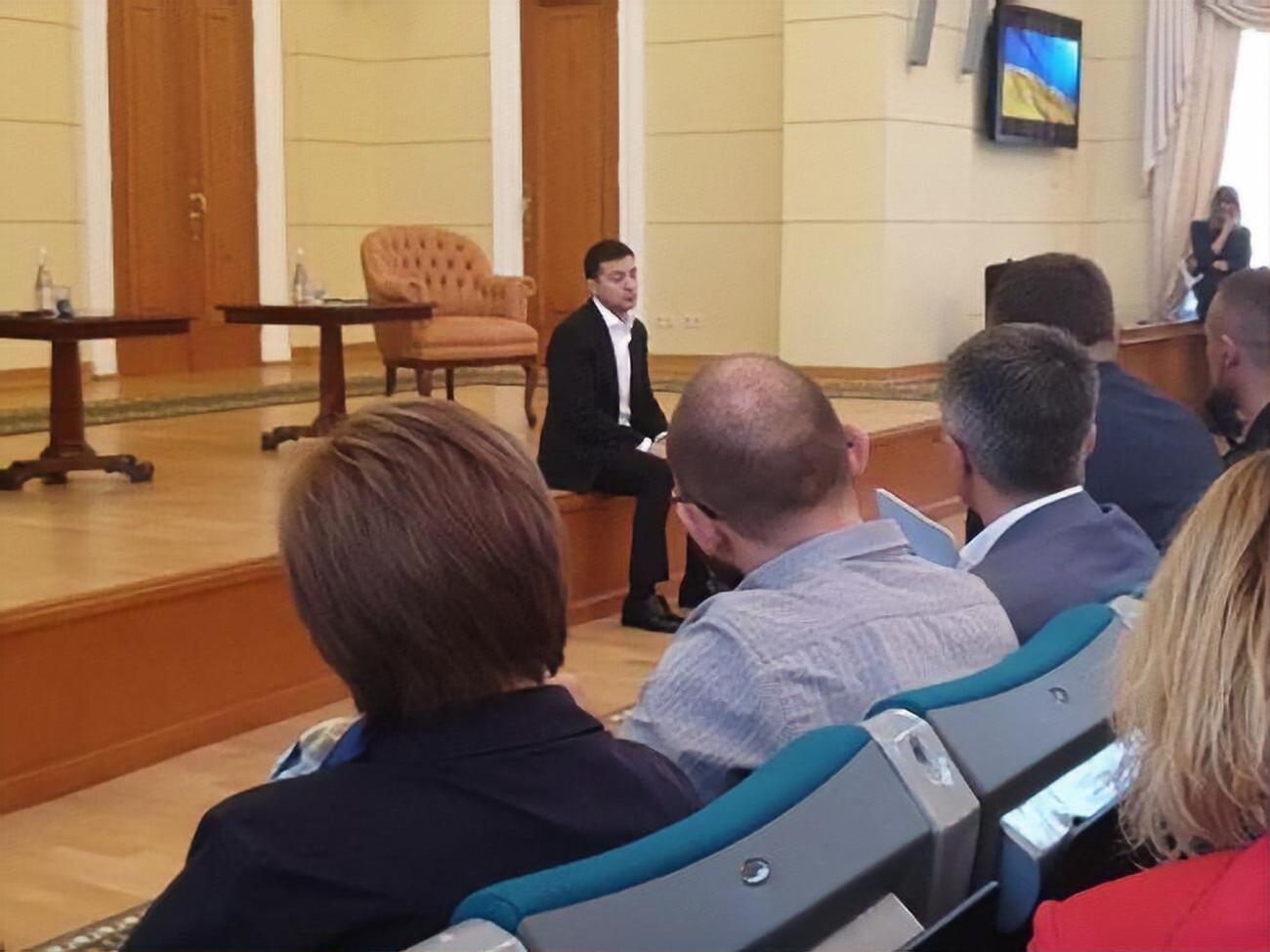 Бородянський, Тимошенко і Зеленський на зустрічі з представниками культури, науки та спорту