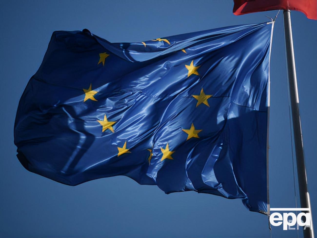 ЕС пока не начинает переговоры с Албанией и Северной Македонией