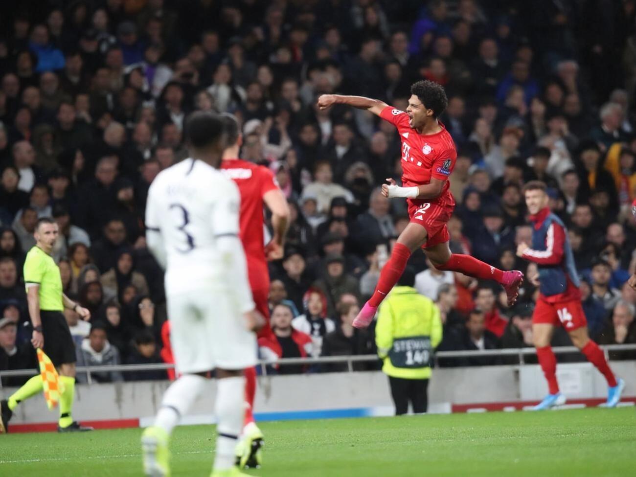 "Бавария" разгромила "Тоттенхэм"