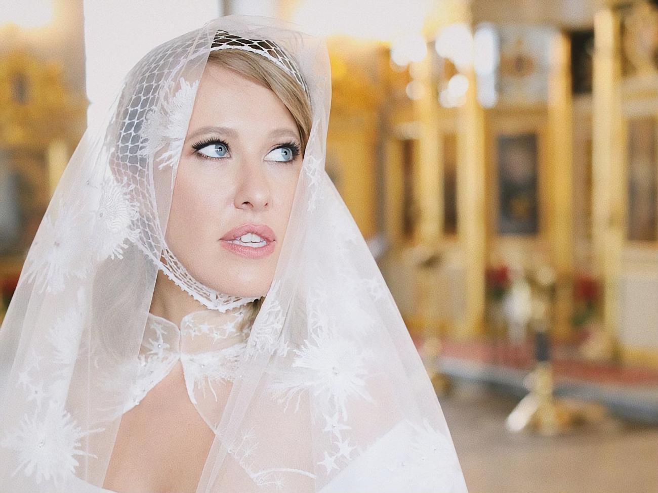 Собчак: Час невблаганно біжить, якісь моменти, навіть із найщасливіших днів життя, починають забуватися і витіснятися новими радощами