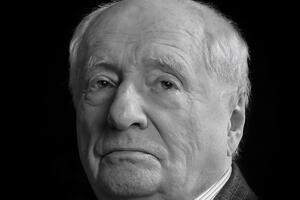 1 октября состоялась церемония прощания с Захаровым