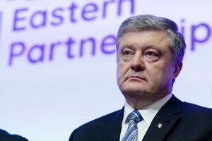 Порошенко (на фото) не розкрив подробиць розмови із Джуліані