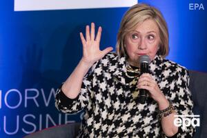 Передача рабочих писем Клинтон вне защищенных государственных каналов не является умышленным нарушением законодательства