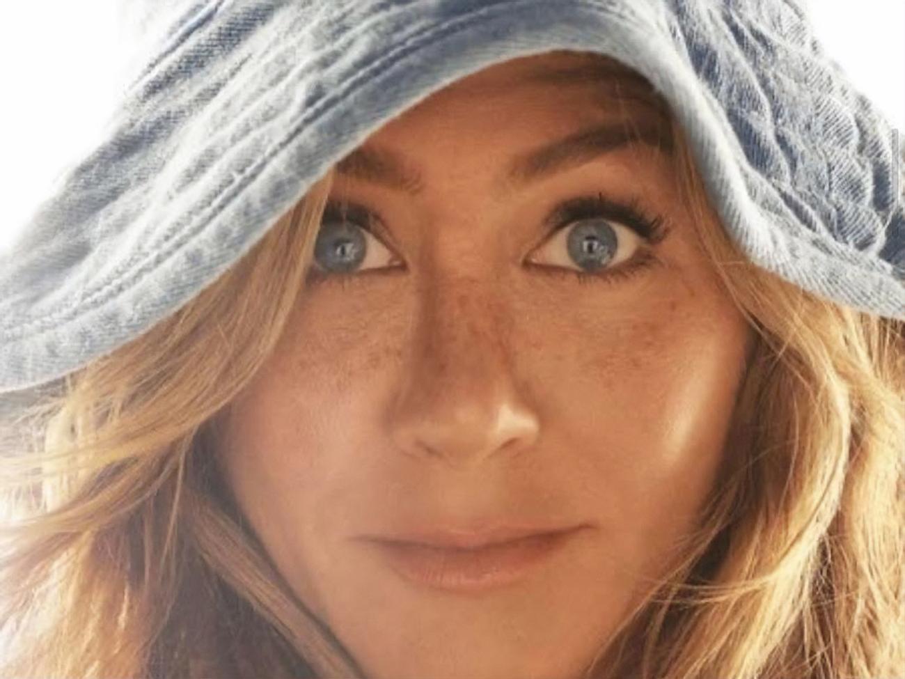 Еністон побила рекорд принца Гаррі й герцогині Меган