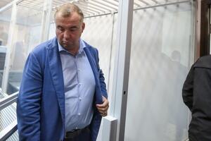 Гладковского подозревают в злоупотреблении властью или служебным положением и декларировании недостоверной информации
