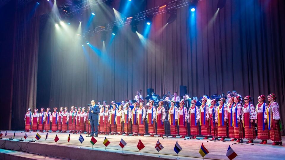 Скандал розгорівся після участі хору імені Верьовки в номері "Вечірнього кварталу"