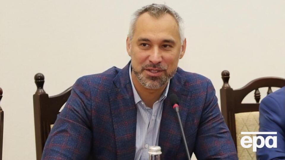 Рябошапка розповів, що заяви у вільній формі подало приблизно 50 прокурорів