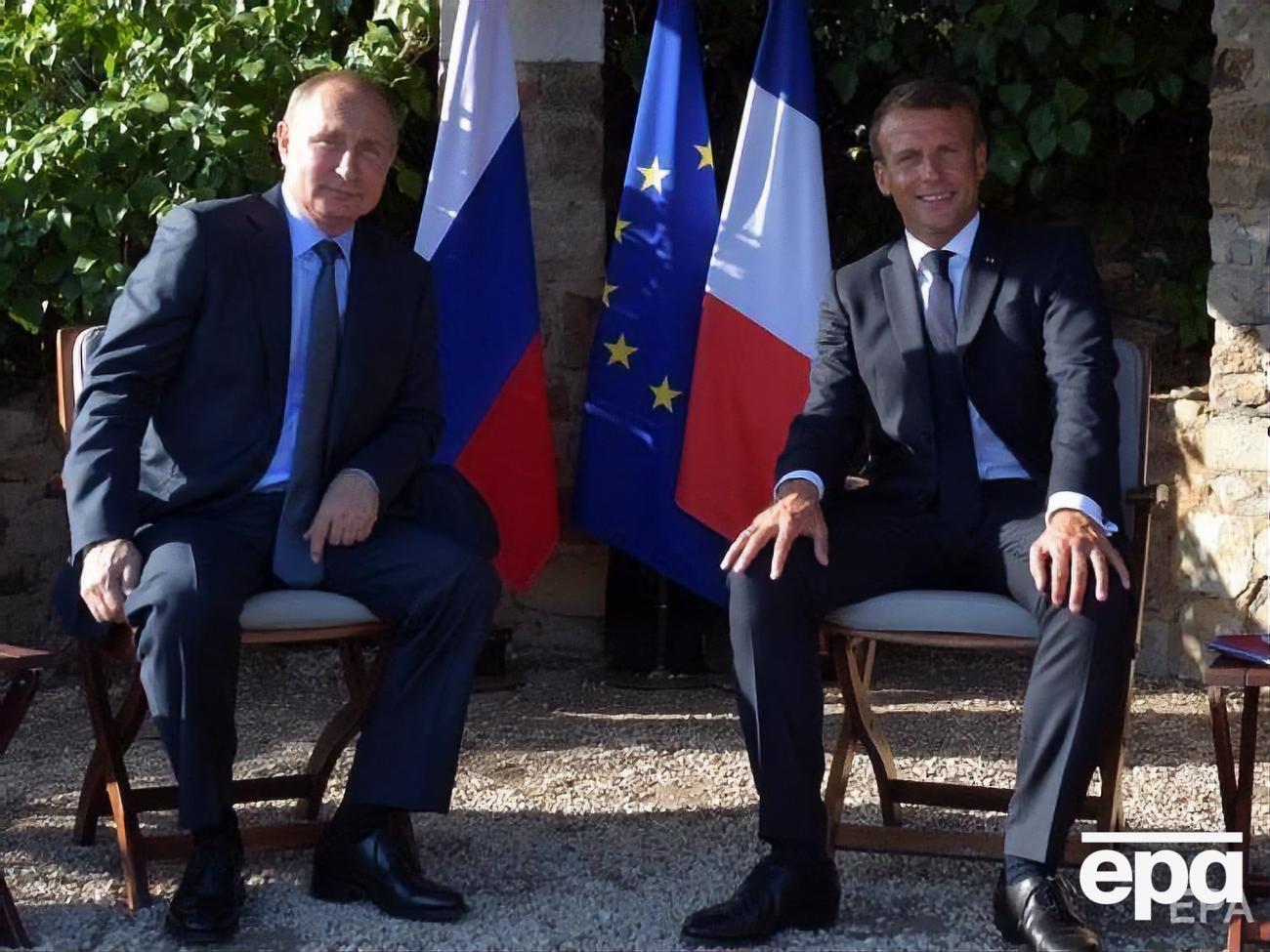 Путин и Макрон по телефону обсудили ситуацию в Украине