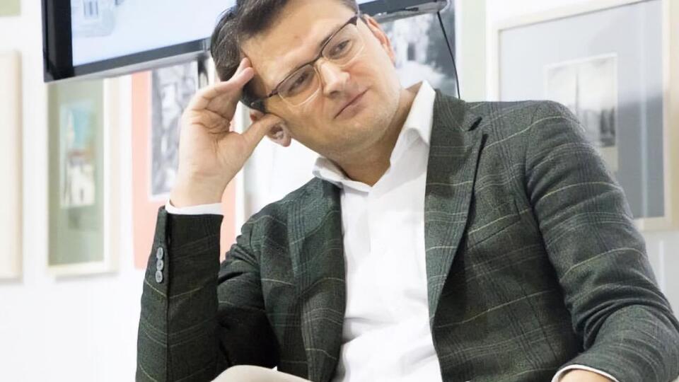 По мнению Кулебы, Зеленский готов сделать все, чтобы защитить территориальную целостность Украины