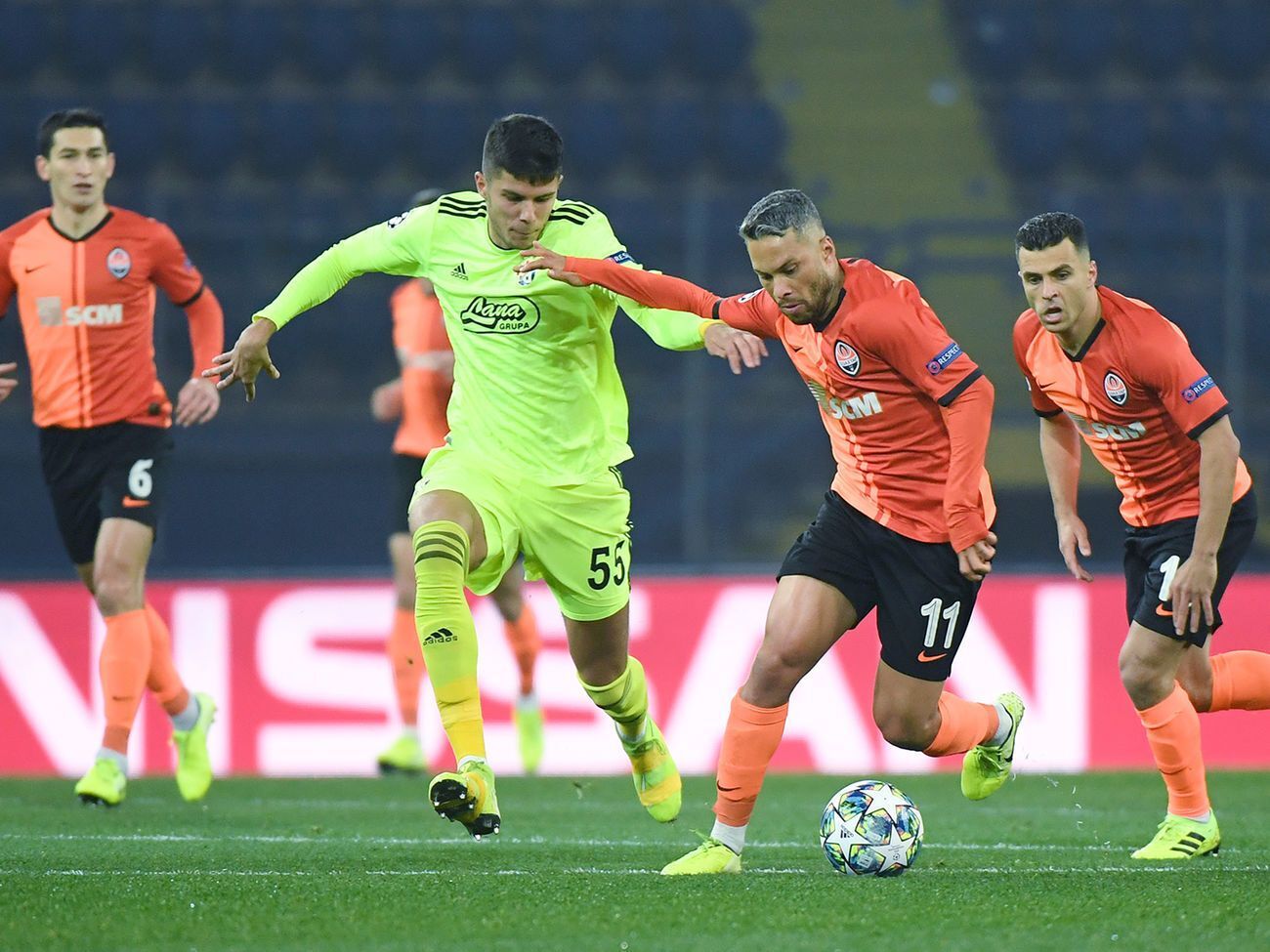 "Шахтер" и "Динамо" (Загреб) разделили очки в Харькове