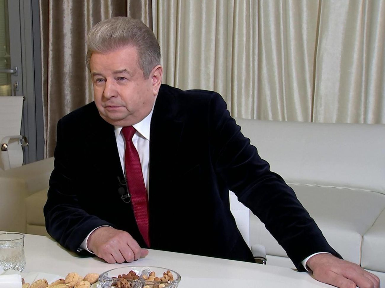 Михайло Поплавський: Коли за президентства Януковича мене хотіли зняти, я закрив університет, усіх відправив у відпустку і поїхав