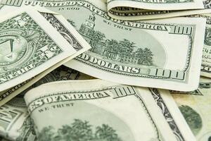 НБУ встановив курс валют на 23 жовтня