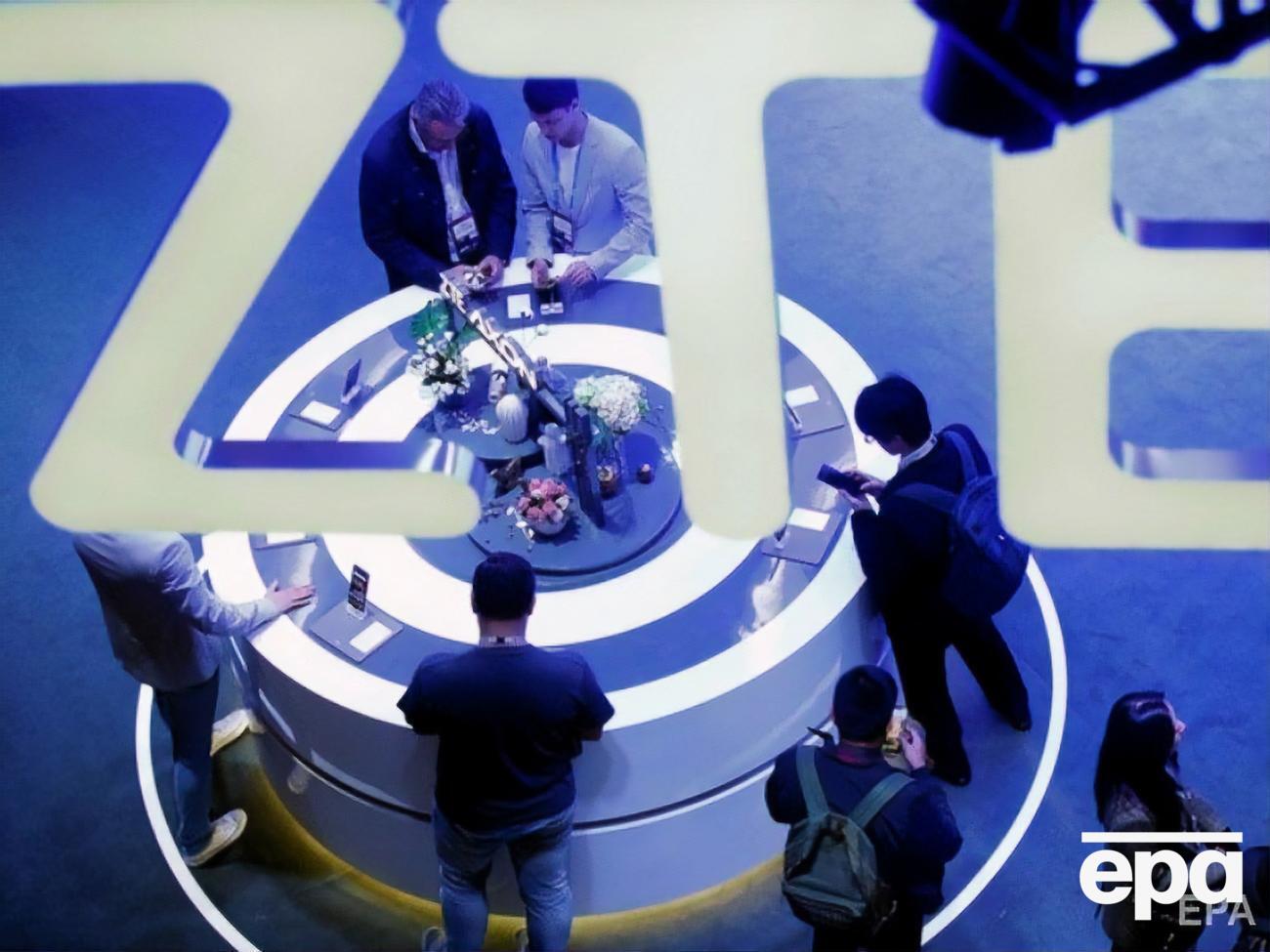 ZTE скроет фронтальную камеру в экране