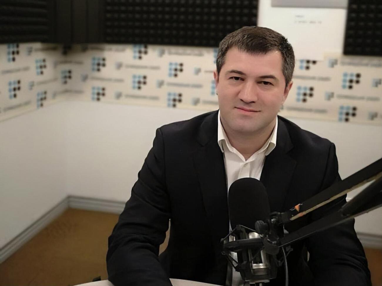 За версією слідства, через дії Насірова бюджет недоотримав понад 2 млрд грн