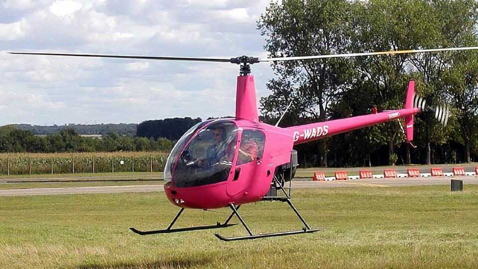 Robinson R22 – двухместный американский вертолет