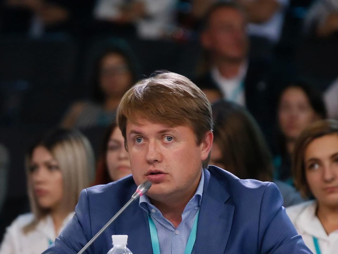 Герус заявил, что он и его коллеги уволились для того, чтобы не участвовать в импорте электроэнергии из РФ