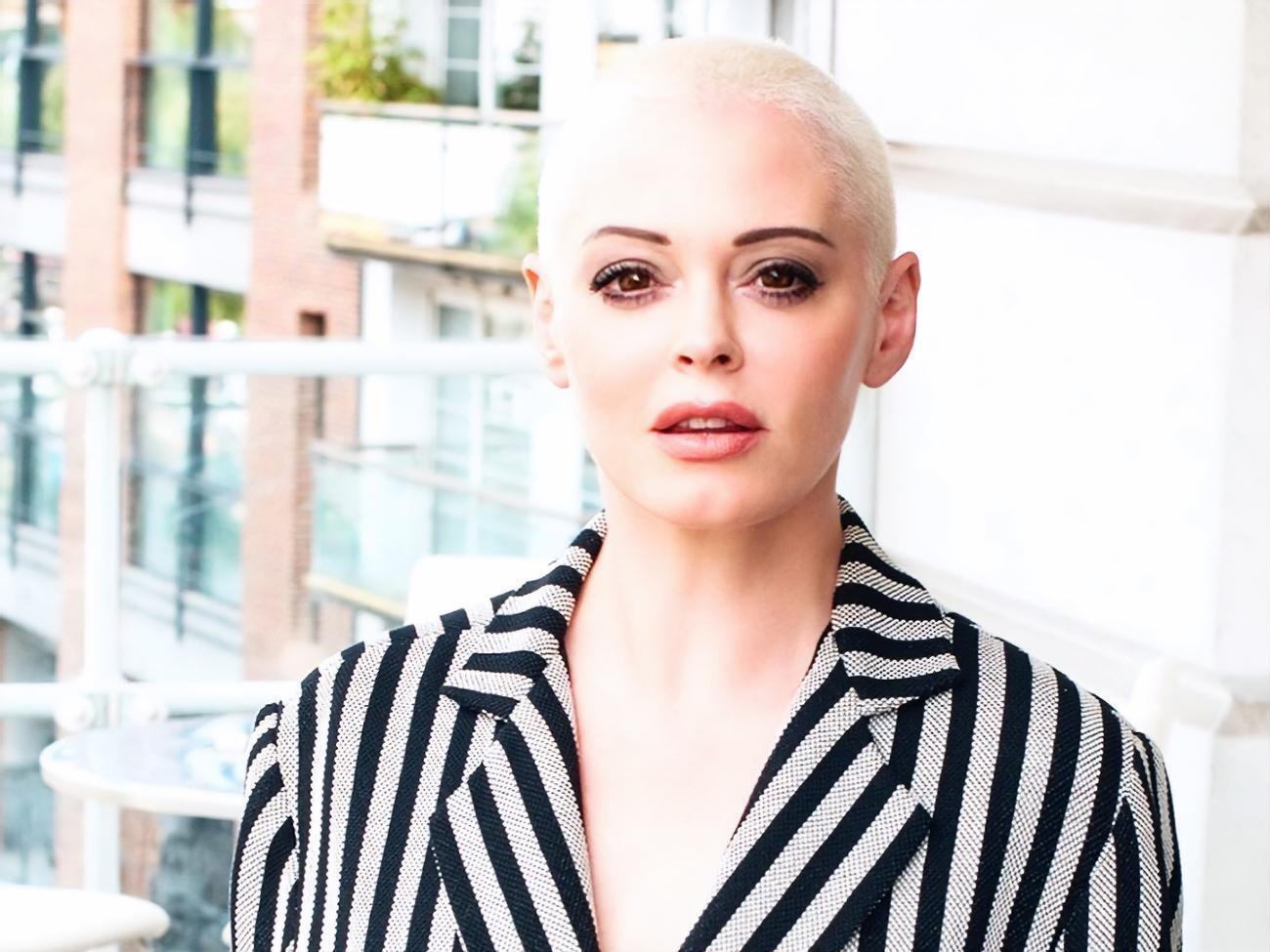 Макгоуэн:&nbsp;Это дело о дьявольской и незаконной попытке одного из самых влиятельных людей Америки заставить замолчать жертв сексуального насилия