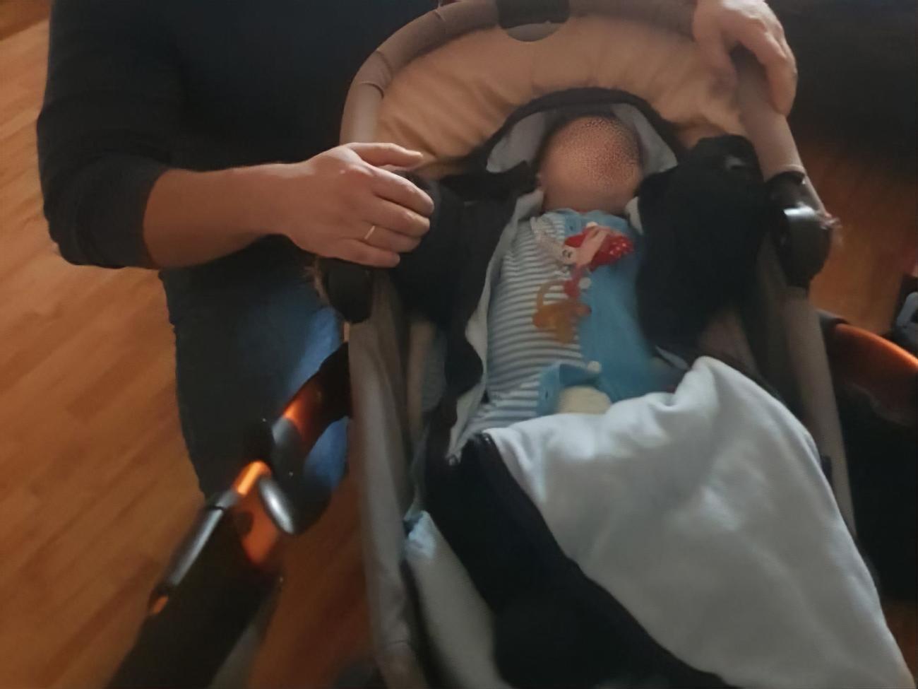 Поліція знайшла дитину і повернула матері