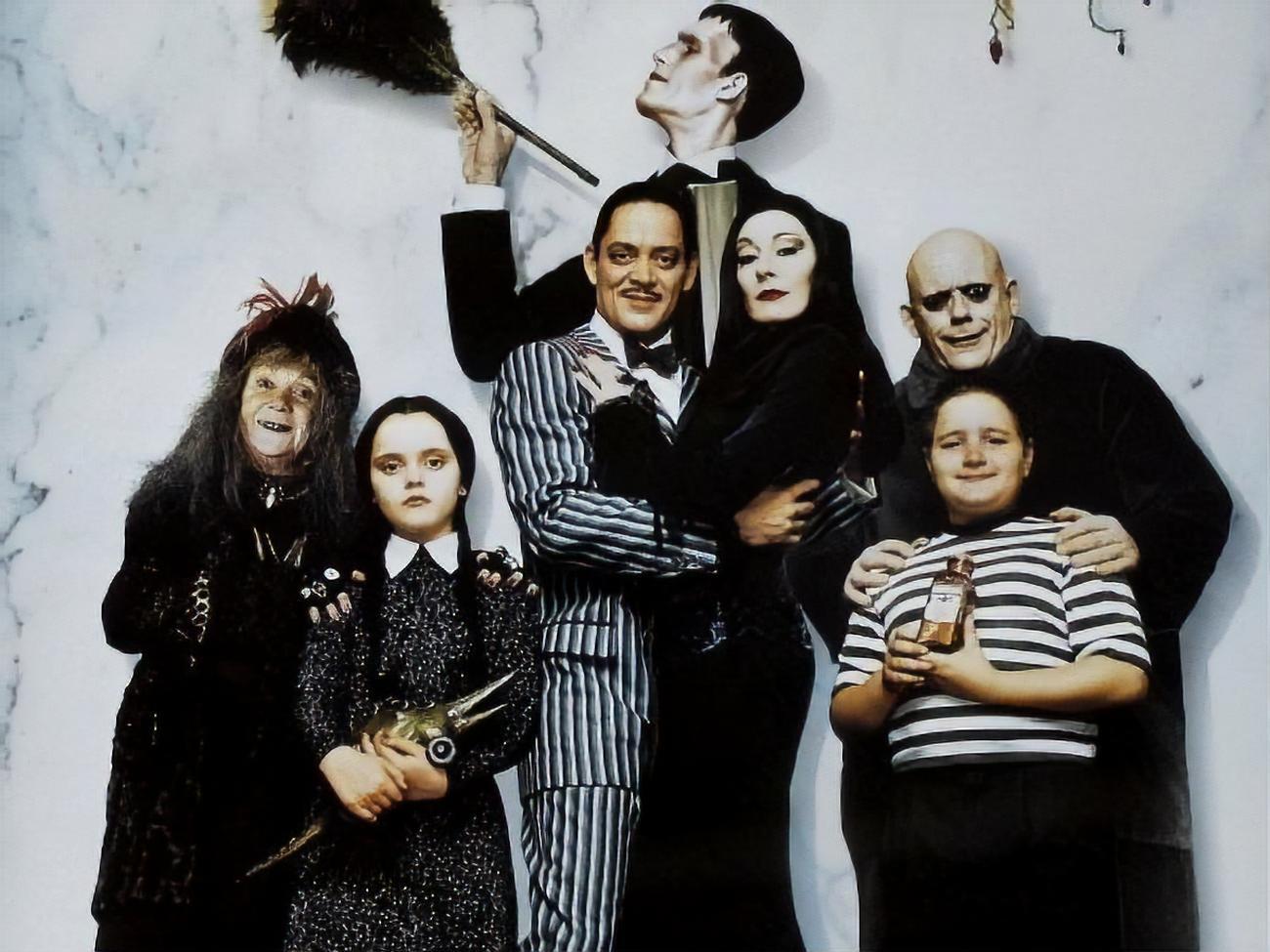 Автор "Семейки Аддамс" создал знаменитый комикс в 1940-х годах