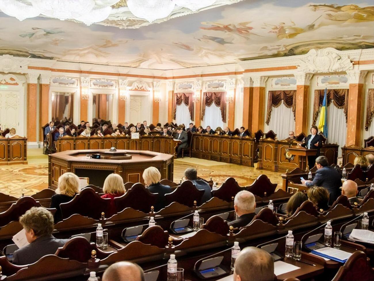 Судді попросили Зеленського не підписувати закон про перезавантаження Верховного Суду