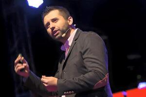Арахамия пообещал ликвидировать коррупционные схемы при продаже недвижимости до 1 января