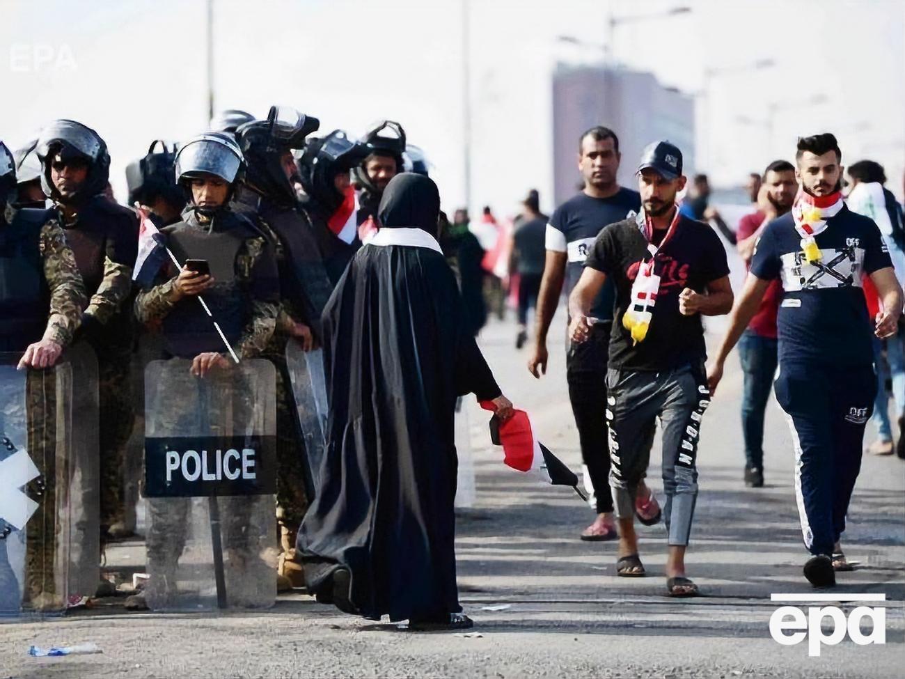 Унаслідок протестів в Іраку 25 жовтня загинуло щонайменше 23 людини. Фоторепортаж